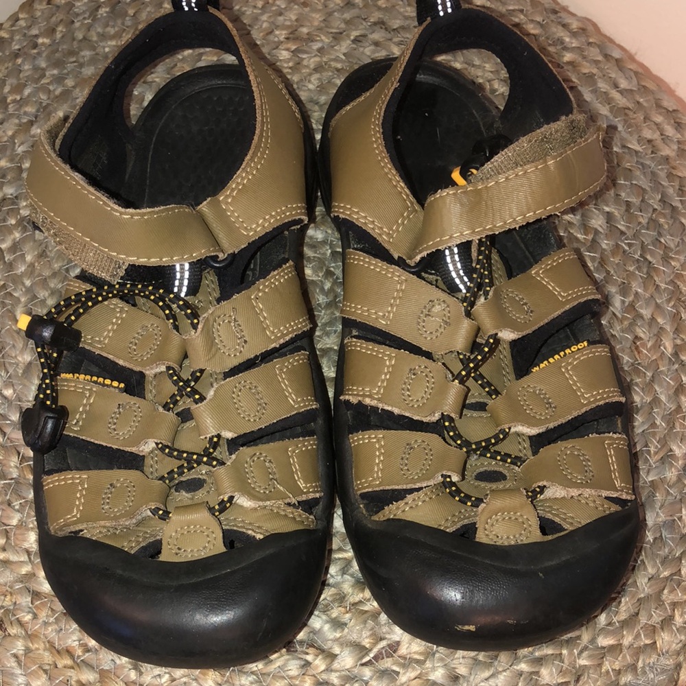 Keen sandals Youth